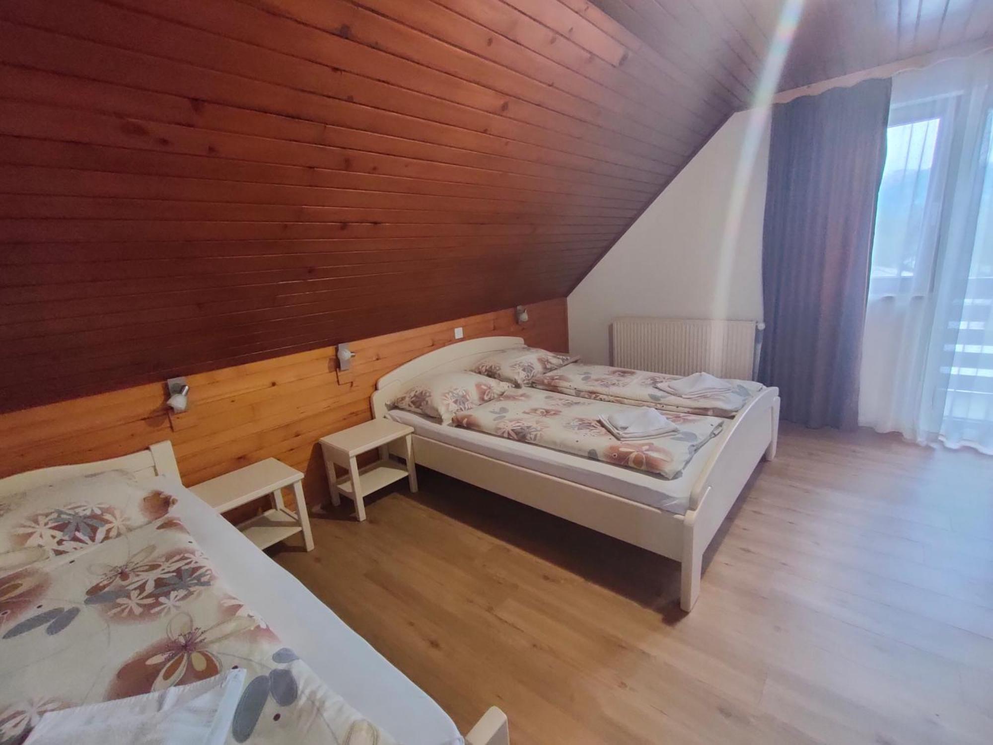 Bed & Breakfast Hisa Resje Bohinj Exteriör bild