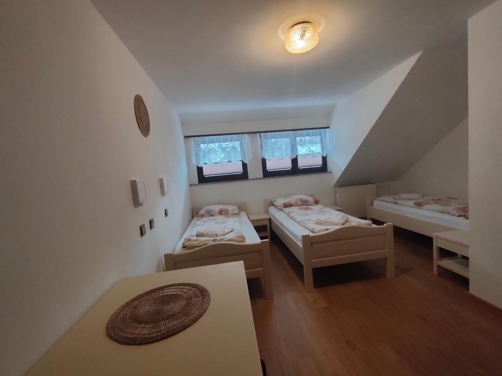 Bed & Breakfast Hisa Resje Bohinj Exteriör bild