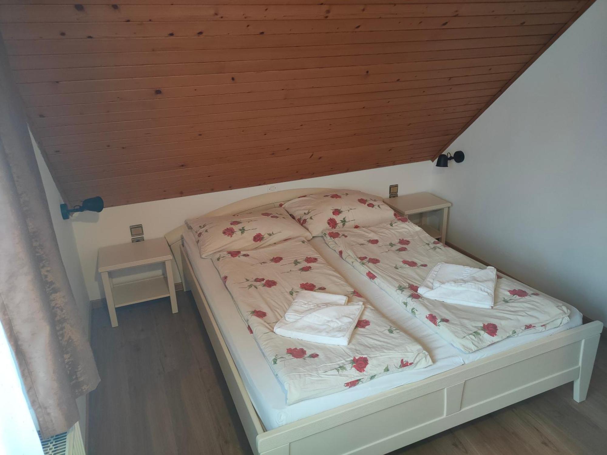 Bed & Breakfast Hisa Resje Bohinj Exteriör bild