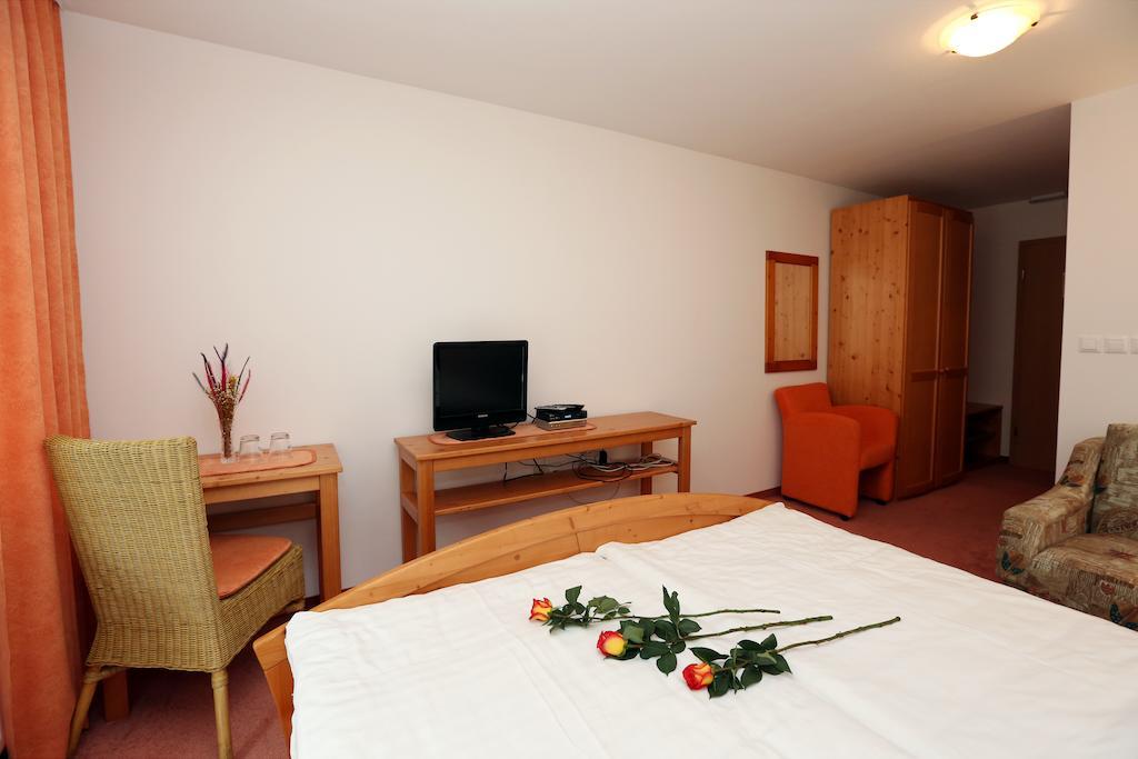 Bed & Breakfast Hisa Resje Bohinj Rum bild