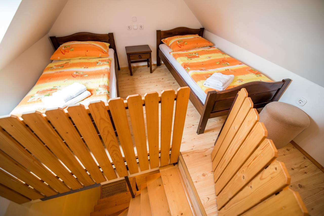 Bed & Breakfast Hisa Resje Bohinj Exteriör bild