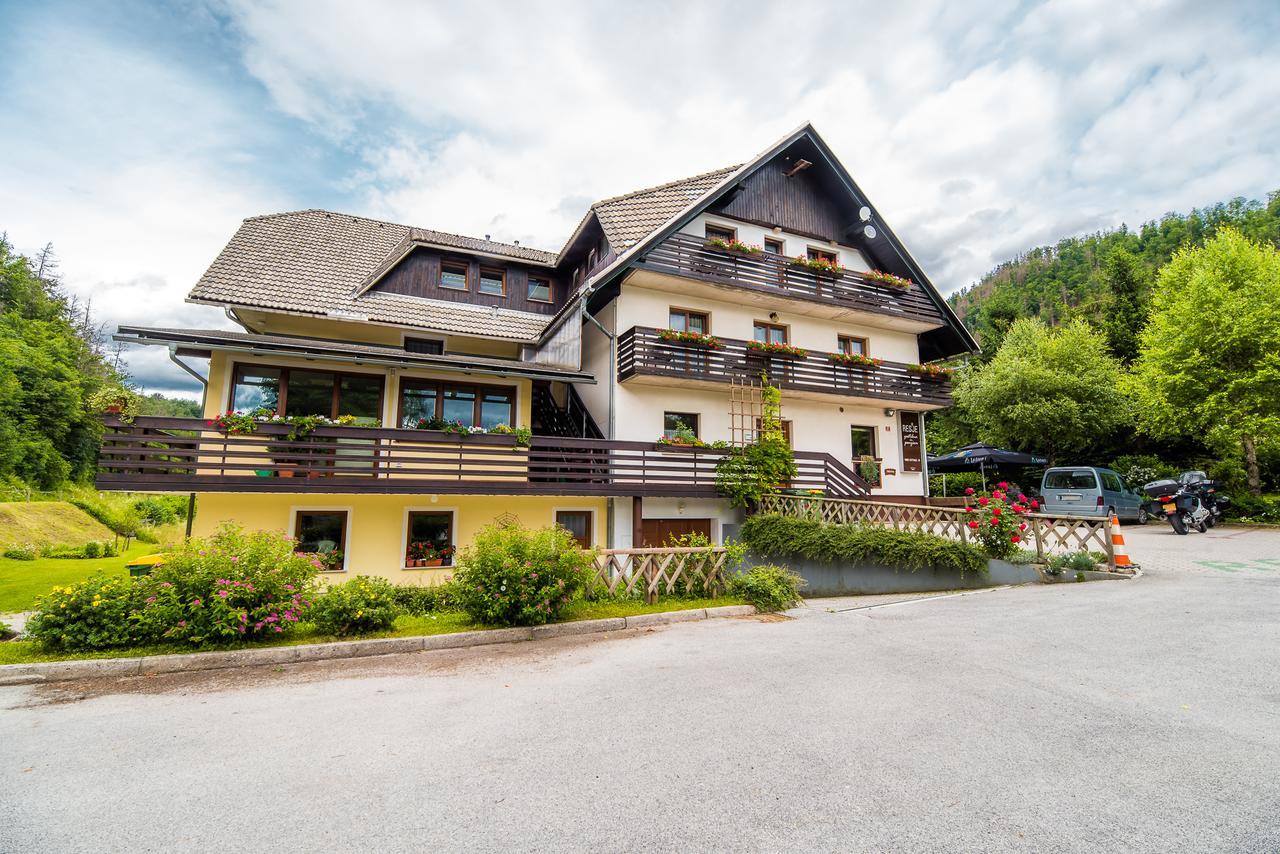 Bed & Breakfast Hisa Resje Bohinj Exteriör bild