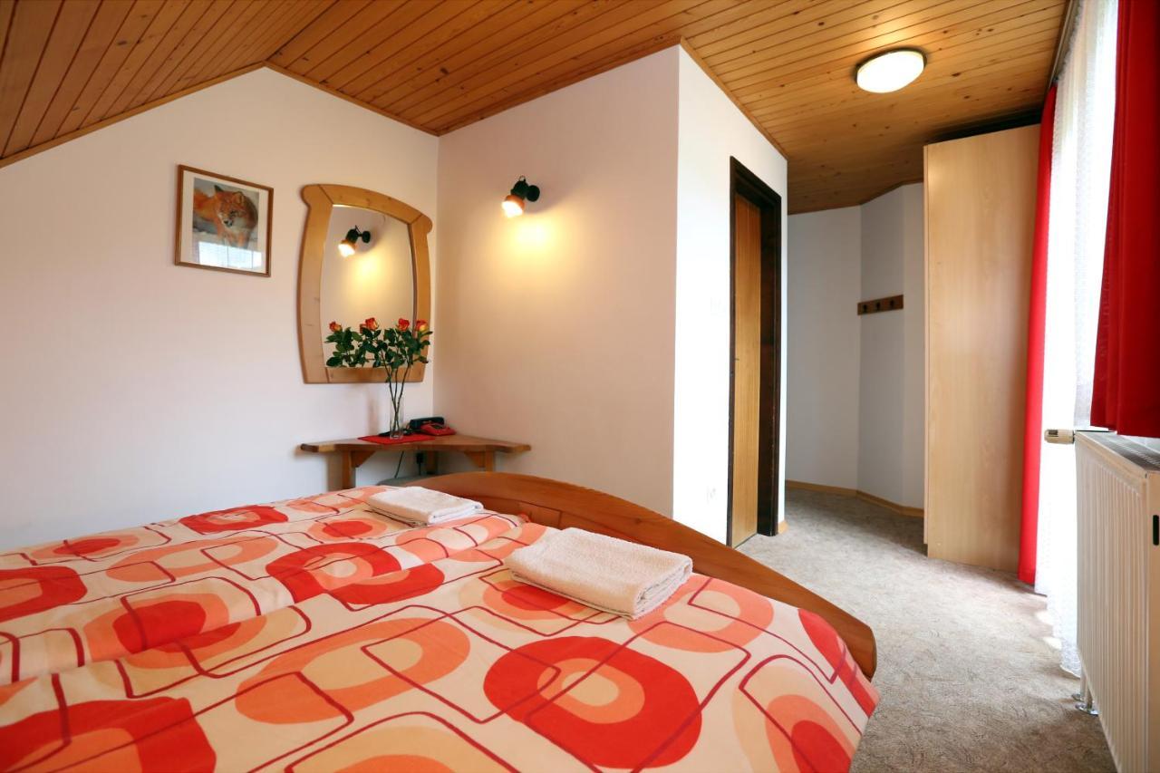 Bed & Breakfast Hisa Resje Bohinj Rum bild
